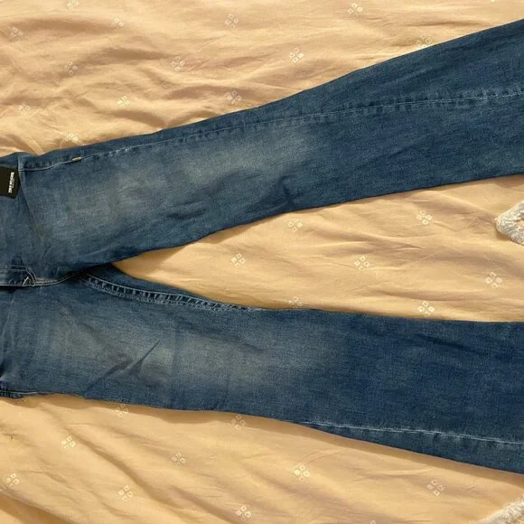 True Religion Jeans - Picture 2 of 3